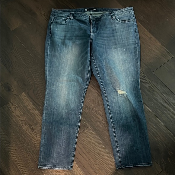 Women's Blue Jeans - Picture 1 of 6